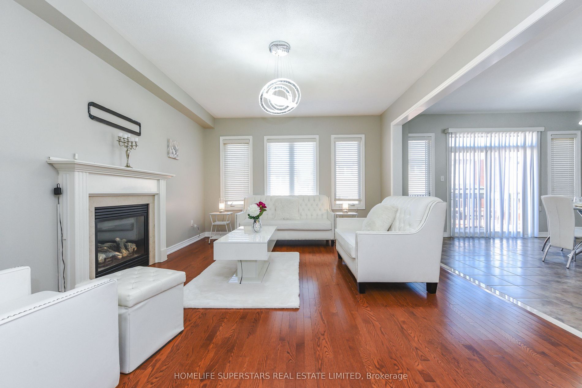 Resale Home, Detached, Legal Finished Basement, Brampton East, L6P 3L7 preview 4